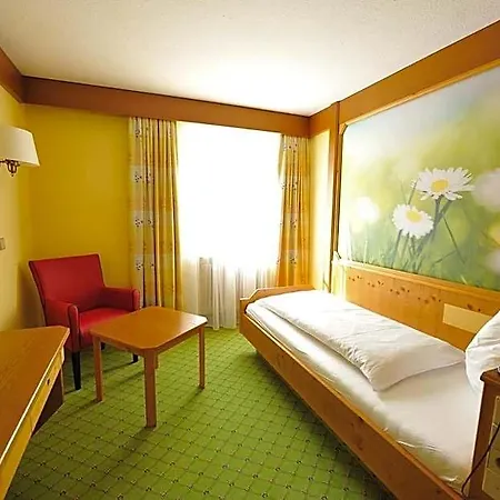 Stift Hotel 3*